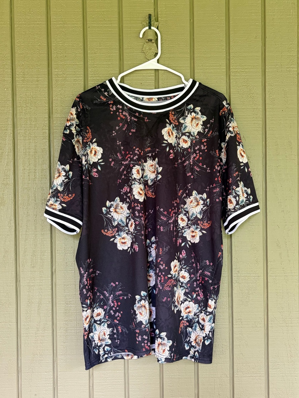 PacSun Black Floral Mesh Jersey Shirt Mens L